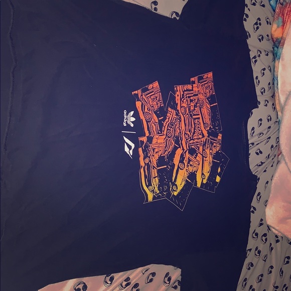 Men’s large adidas t-shirt - Picture 1 of 1